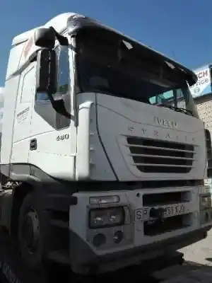 Veículo de Sucata iveco stralis (as) fsa t / fp lt 4x2 gran espacio do ano 2006 alimentado d-f3be0681e*b