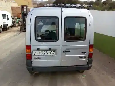 Здавання транспортного засобу ford fiesta berl./courier * року 1989 потужний 