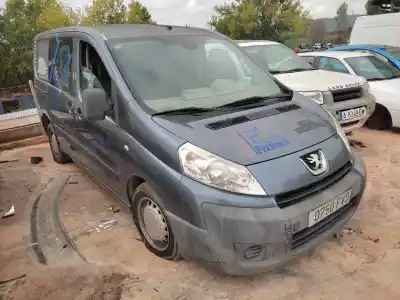 Veículo de Sucata PEUGEOT EXPERT TEPEE (VF3X_) 2.0 HDi 120 do ano 2007 alimentado RHK