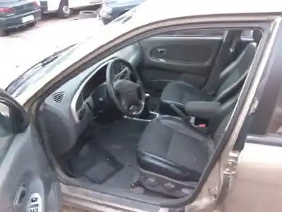 Veículo de Sucata kia shuma ii 1.6 ls 4 berlina do ano 2003 alimentado s6d