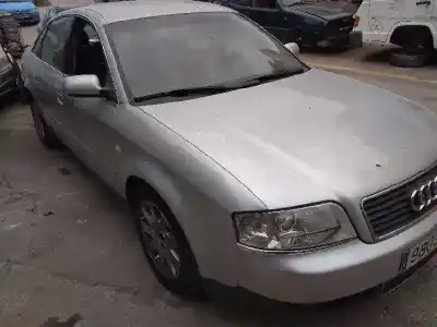 Veículo de Sucata audi a6 berlina (4b2) 2.5 v6 24v tdi cat (aym) do ano 2003 alimentado aym
