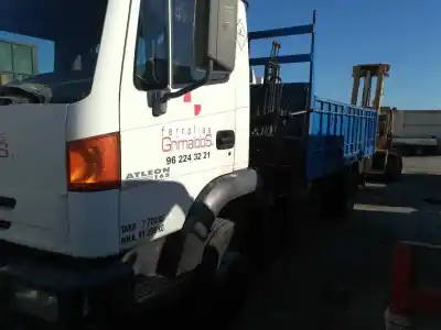 Veicolo di demolizione nissan atleon 165 dell'anno 2002 alimentato b660