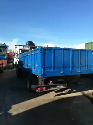 Veicolo di demolizione nissan atleon 165 dell'anno 2002 alimentato b660