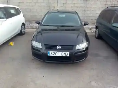 Scrapping Vehicle fiat stilo (192) 1.6 16v of the year 2005 powered 182b6000