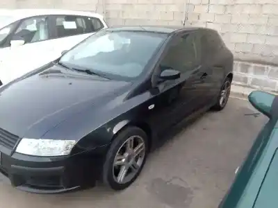 Scrapping Vehicle fiat stilo (192) 1.6 16v of the year 2005 powered 182b6000
