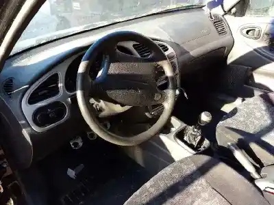 Veicolo di demolizione daewoo lanos cool dell'anno 2001 alimentato a15sms