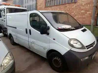 Veículo de Sucata opel vivaro combi 2.7t corto do ano 2004 alimentado f9q u7