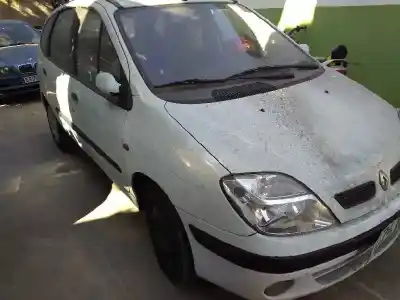 Veículo de Sucata renault scénic i monospace (ja0/1_, fa0_) 1.9 dti (ja1u) do ano 2001 alimentado f9q744