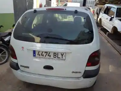 Veículo de Sucata renault scénic i monospace (ja0/1_, fa0_) 1.9 dti (ja1u) do ano 2001 alimentado f9q744