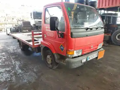 Veicolo di demolizione nissan cabstar e * dell'anno 1999 alimentato bd30d