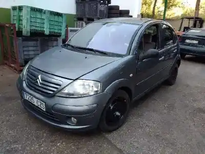 Véhicule à la ferraille citroen c3 1.4 hdi exclusive de l'année 2004 alimenté 8hx