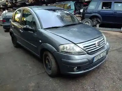 Véhicule à la ferraille citroen c3 1.4 hdi exclusive de l'année 2004 alimenté 8hx