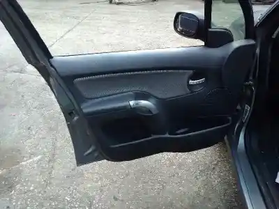 Véhicule à la ferraille citroen c3 1.4 hdi exclusive de l'année 2004 alimenté 8hx
