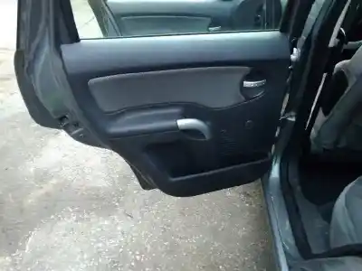 Véhicule à la ferraille citroen c3 1.4 hdi exclusive de l'année 2004 alimenté 8hx