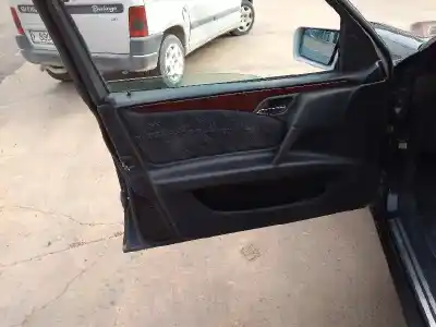 Утилизация автомобиля mercedes-benz clase e (w210) berlina diesel 220 diesel (210.004) года 1997 питание 604912