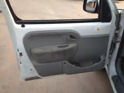 Здавання транспортного засобу renault kangoo (f/kc0) alize року 2006 потужний k9k b7