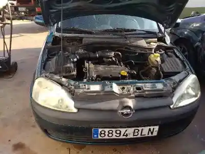 Здавання транспортного засобу opel corsa c club року 2001 потужний z12xe