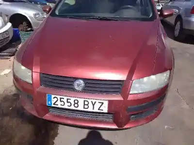 Véhicule à la ferraille FIAT STILO (192) 1.9 JTD CAT de l'année 2002 alimenté 192A1000