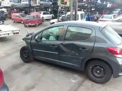 Vehicul casat peugeot 207 confort al anului 2014 alimentat 8h01