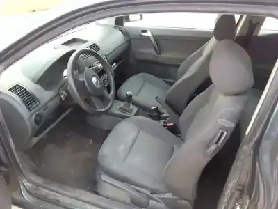 Sloopvoertuig volkswagen polo (9n1) conceptline van het jaar 2003 aangedreven asy