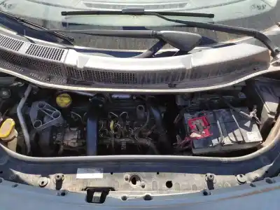 Scrapping Vehicle renault scenic ii confort authentique of the year 2003 powered k9k d7