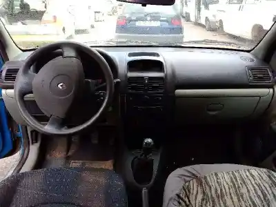 Утилизация автомобиля renault clio ii fase ii (b/cb0) authentique года 2003 питание d4f b7