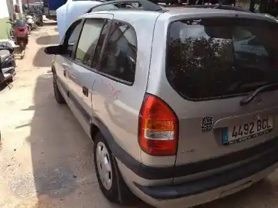 Veicolo di demolizione opel zafira a elegance dell'anno 2000 alimentato y20dth
