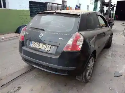 Здавання транспортного засобу fiat stilo (192) 1.9 jtd cat року 2006 потужний 192a8000