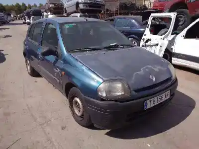 Veicolo di demolizione renault clio ii fase i (b/cbo) 1.9 d alize dell'anno 1998 alimentato f8q