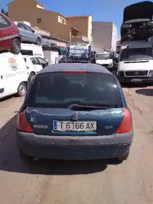 Veicolo di demolizione renault clio ii fase i (b/cbo) 1.9 d alize dell'anno 1998 alimentato f8q