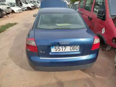 Veículo de Sucata audi a4 berlina (8e) 1.9 tdi (96kw) do ano 2004 alimentado avf
