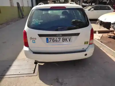Veículo de Sucata ford focus turnier (cak) ambiente do ano 2001 alimentado fydb