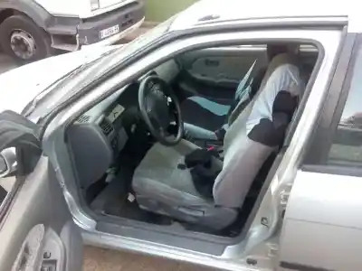 Veículo de Sucata nissan almera (n15) competence (1998) do ano 1999 alimentado cd20
