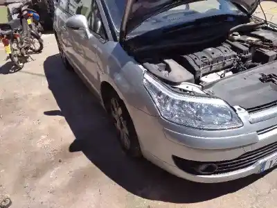 Scrapping Vehicle citroen c4 coupe vtr of the year 2006 powered nfu