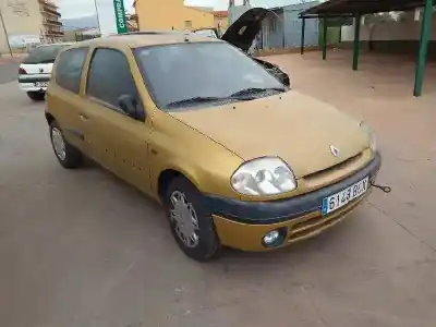 Здавання транспортного засобу renault clio ii fase i (b/cbo) 1.2 року 2000 потужний d7f g7