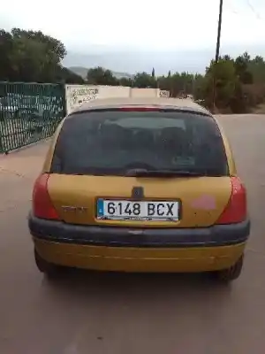 Здавання транспортного засобу renault clio ii fase i (b/cbo) 1.2 року 2000 потужний d7f g7
