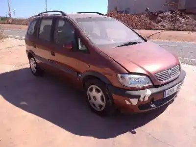 Veicolo di demolizione opel zafira a blue line dell'anno 2001 alimentato y20dth