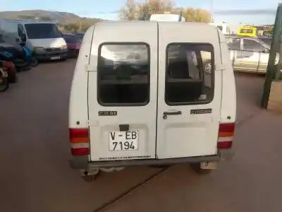 Véhicule à la ferraille citroen c15 re familiale de l'année 1992 alimenté k2d