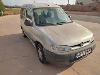 Здавання транспортного засобу peugeot partner (s1) pro familiar року 2001 потужний wjz Здавання транспортного засобу peugeot partner (s1) pro familiar року 2001 потужний wjz