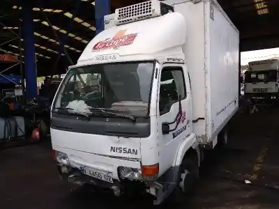 Veicolo di demolizione nissan cabstar e 3.0 diesel dell'anno 2000 alimentato bd30d