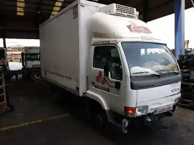 Veicolo di demolizione nissan cabstar e 3.0 diesel dell'anno 2000 alimentato bd30d