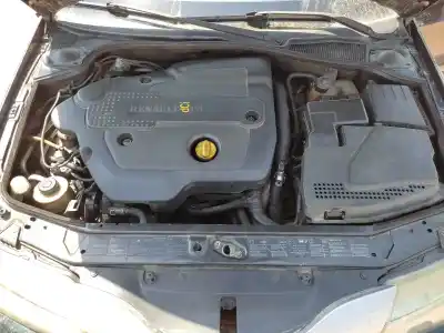 Verschrottungsfahrzeug RENAULT LAGUNA II (BG0) Authentique des Jahres 2004 angetrieben F9Q C6