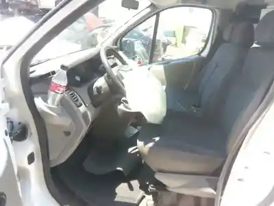 Здавання транспортного засобу nissan primastar autobús (x83) dci 140 року 2006 потужний g9u 730