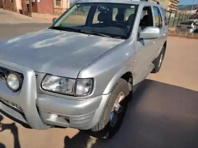 Vehicul casat opel frontera b basis al anului 0 alimentat y22dth