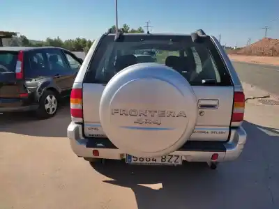 Vehicul casat opel frontera b basis al anului 0 alimentat y22dth