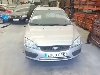 Veículo de Sucata ford focus berlina (cap) ambiente (d) do ano 2006 alimentado 