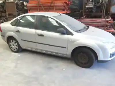 Veículo de Sucata ford focus berlina (cap) ambiente (d) do ano 2006 alimentado 