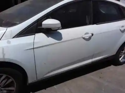 Veicolo di demolizione ford focus turn. (cb8) titanium dell'anno 2012 alimentato 