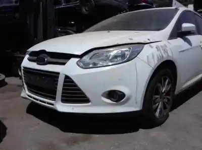 Veicolo di demolizione ford focus turn. (cb8) titanium dell'anno 2012 alimentato 