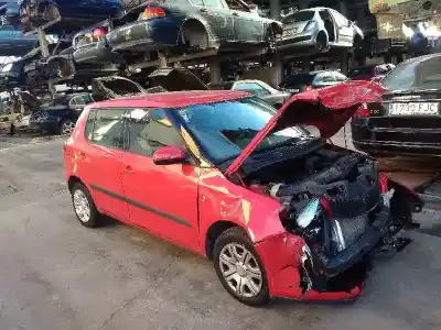 Veículo de Sucata SKODA FABIA (5J2 ) Active do ano 2009 alimentado BBM